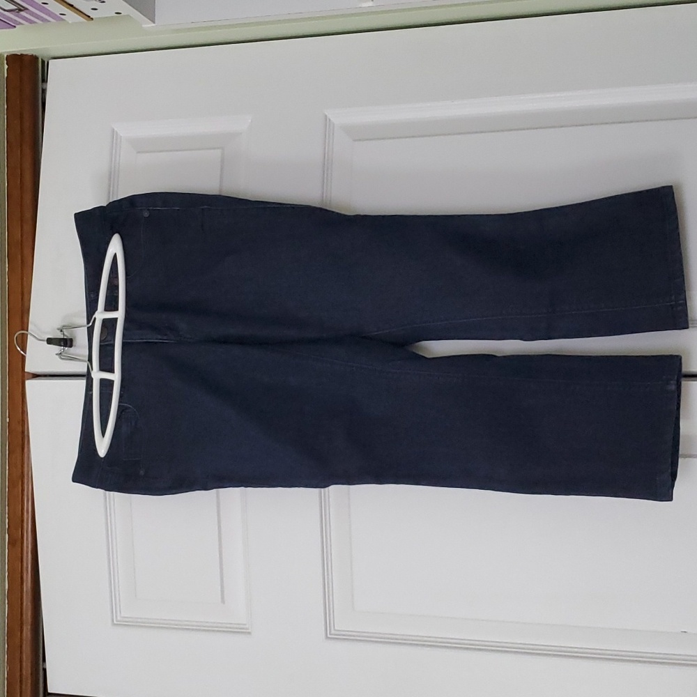 Loft "Modern Kick Crop" Jeans 26/2